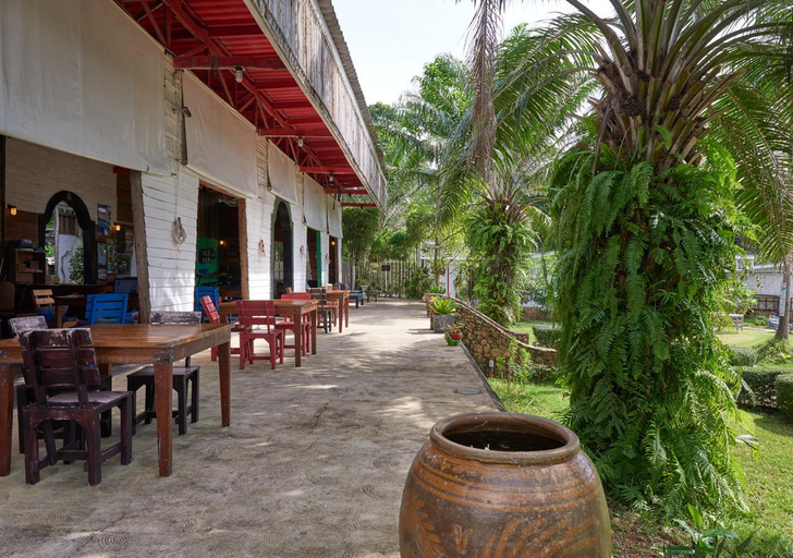 Food & Drinks 5, Elephant Bay Resort, Koh Chang