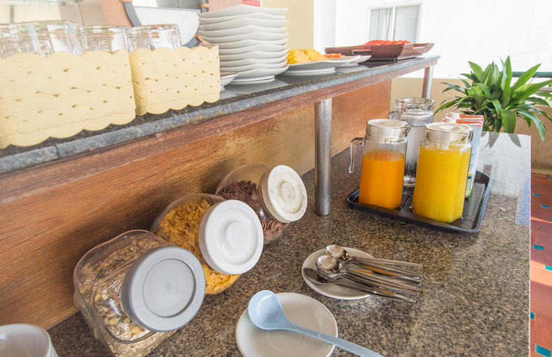 Food & Drinks 5, Krabi City Seaview Hotel, Mueang Krabi