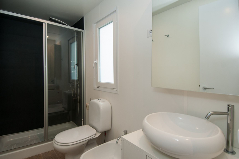 Bathroom 5, Club del Sole Vigna sul Mar Family Collection, Ferrara