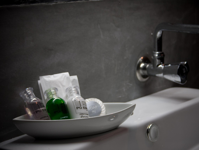 Bathroom 5, De Poem Loft Boutique Residence, Hat Yai