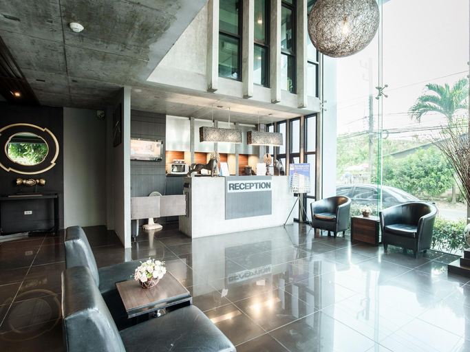 Public Area, B2 Black Business & Budget Hotel, Muang Chiang Mai
