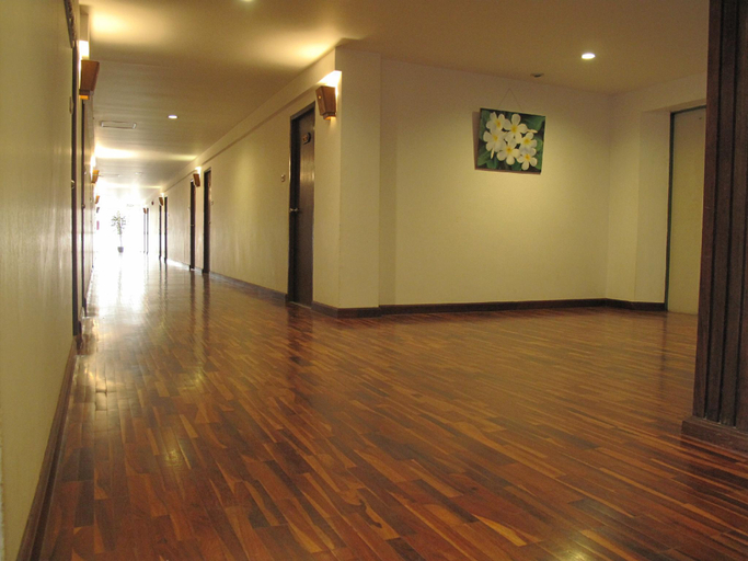 Others 4, Dusit Hotel, Muang Sakon Nakhon