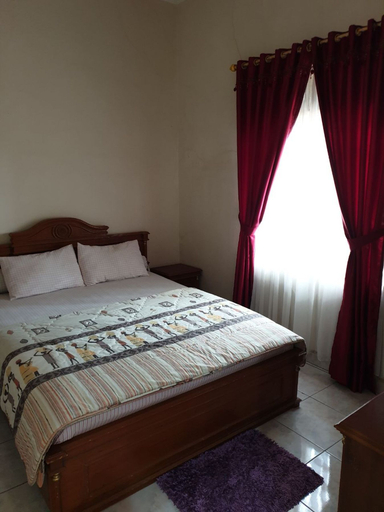 Bedroom 4, Merapi Singgalang Guest House, Bukittinggi