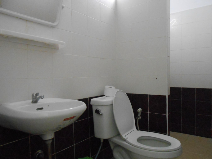 Bathroom 3, Baan Aunrak Koh Chang, Koh Chang