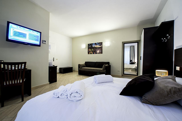 Bedroom 2, A Picture of Rome, Rome