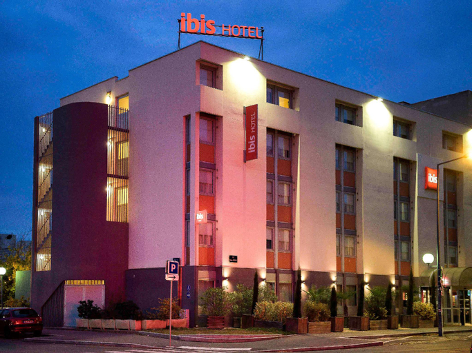 Exterior & Views 2, ibis Lyon Gerland Rue Merieux, Rhône