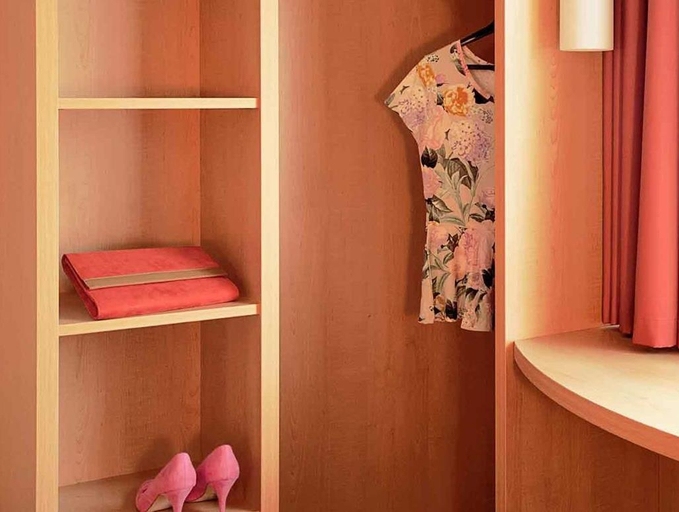 Bedroom, ibis Styles Wuhan Optics Valley Square Hotel, Wuhan