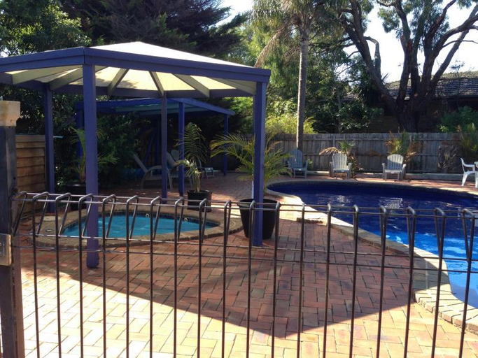 Sport & Beauty 3, Coachman Motel and Holiday Units, Bass Coast  - Phillip Is.