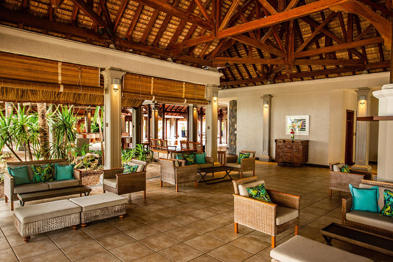 Public Area, Paradis Beachcomber Golf Resort & Spa, Black River