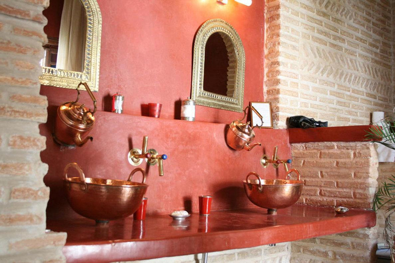 Public Area, Riad Laaroussa, Fès