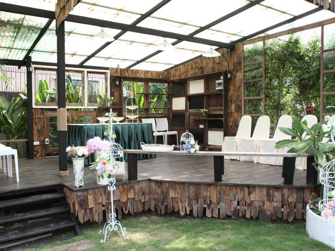 Public Area 3, The Loft Resort Bangkok, Bang Su