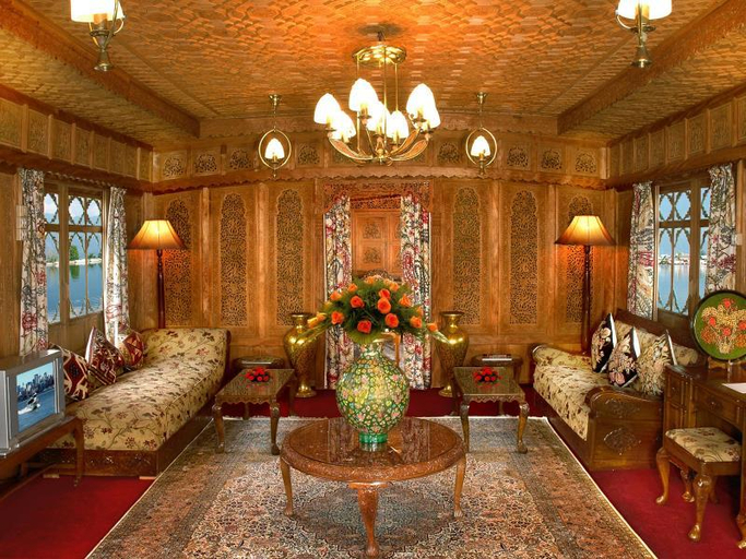 Public Area 2, WelcomHeritage Gurkha Houseboat, Srinagar