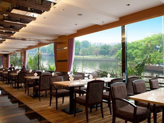 Food & Drinks 5, Riverside Hotel, Zhongshan