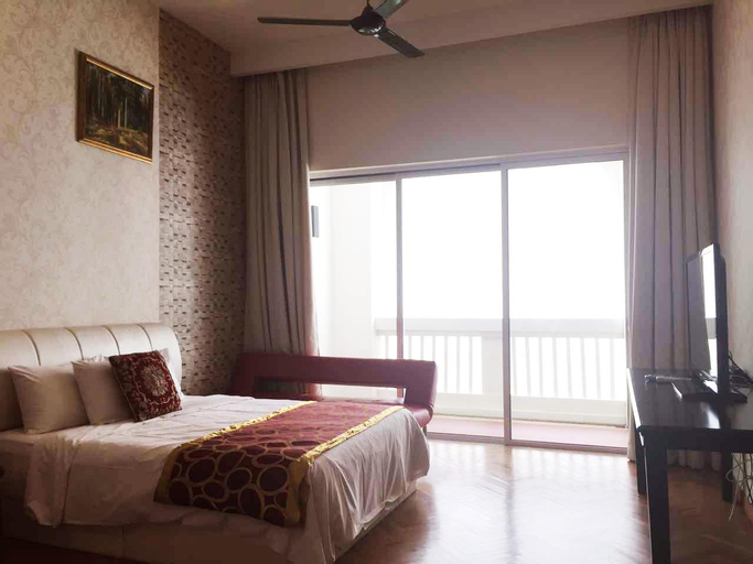 Bedroom 2, Straits Quay Marina Suites, Penang Island