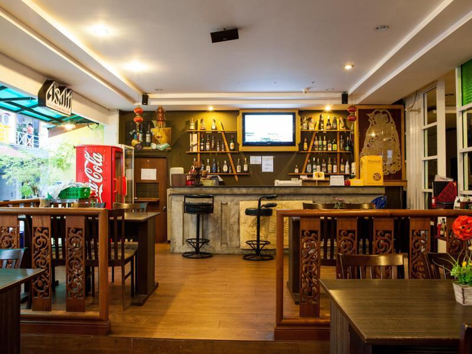 Food & Drinks 4, Triple Rund Place Hotel, Phuket Island