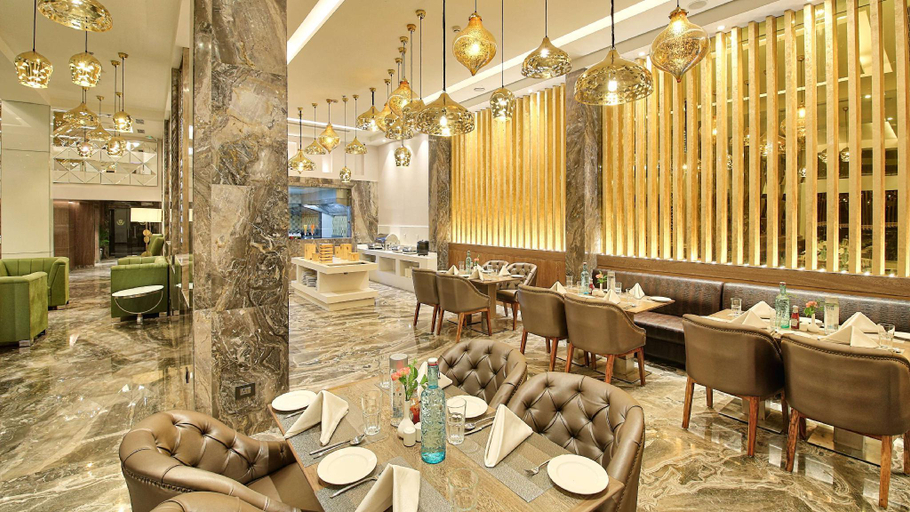 Food & Drinks 5, Golden Tulip Essential Jaipur, Jaipur