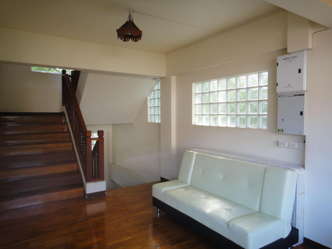 Others 4, Your House 3 Guest House, Muang Chiang Mai