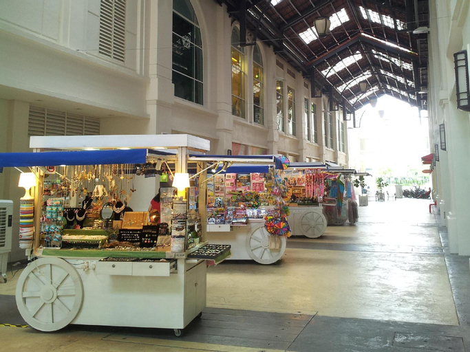 Food & Drinks, Straits Quay Marina Suites, Penang Island