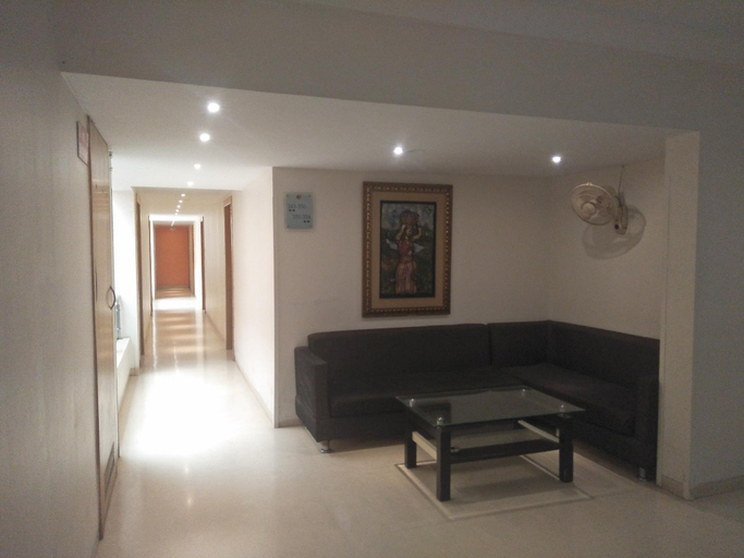 Others 5, Hotel Basera, Pune