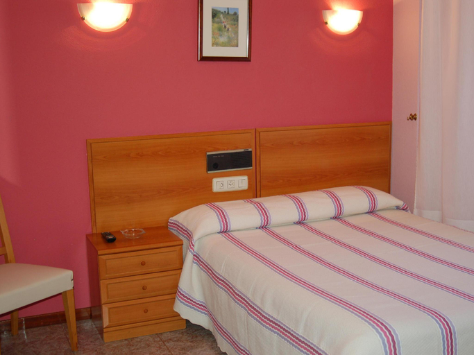 Bedroom 4, IRAIPE Hotel Gorbea, Álava