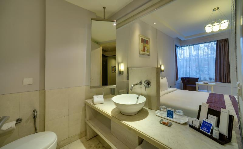 Bedroom 4, Sarovar Portico Naraina Delhi, West