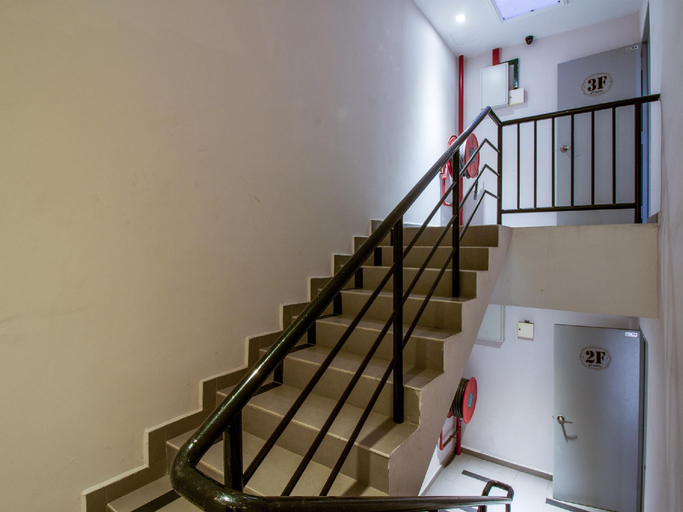 Others 4, e Hotel, Malacca City