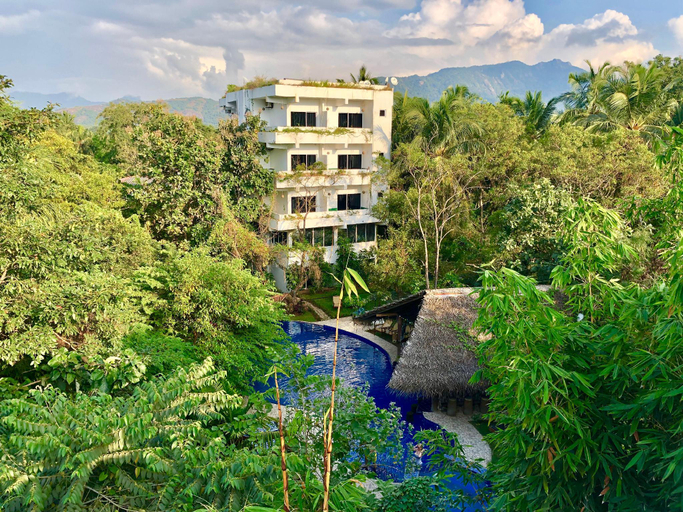 Exterior & Views, Sundaras Resorts and Spa, Dambulla