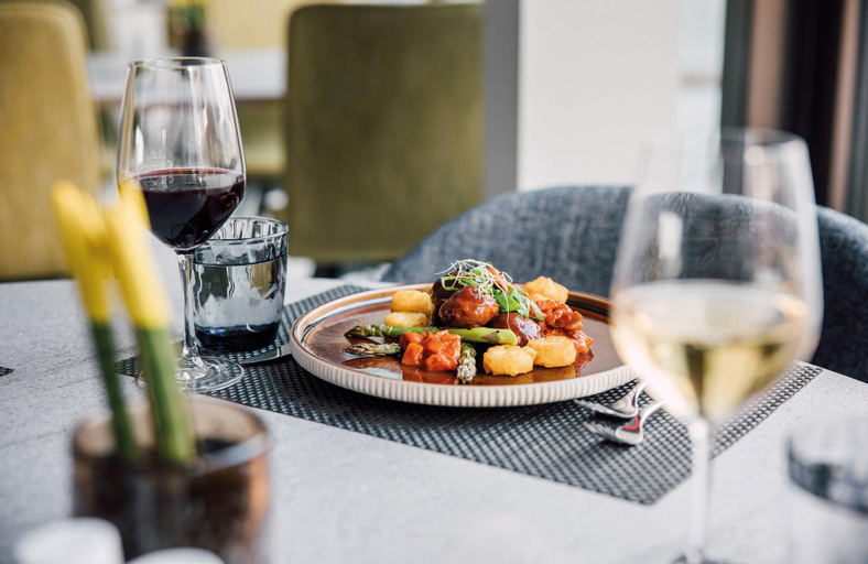 Food & Drinks 5, Leonardo Hotel Zurich Airport, Bülach