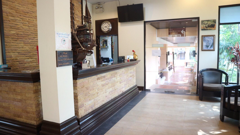 Public Area 3, Lecasa Bangsaen Hotel, Muang Chon Buri