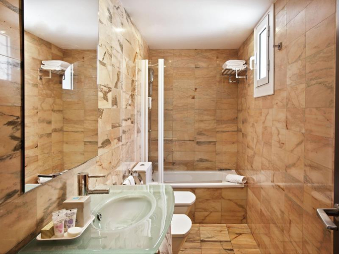 Bathroom 4, Grupotel Gravina, Barcelona