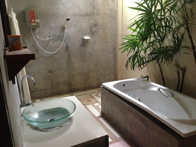 Bathroom 4, Baan Pan Din Resort, Pran Buri