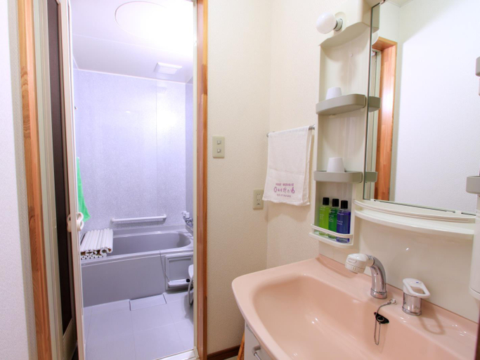 Bathroom, Yanaginoyu Hotel, Aomori