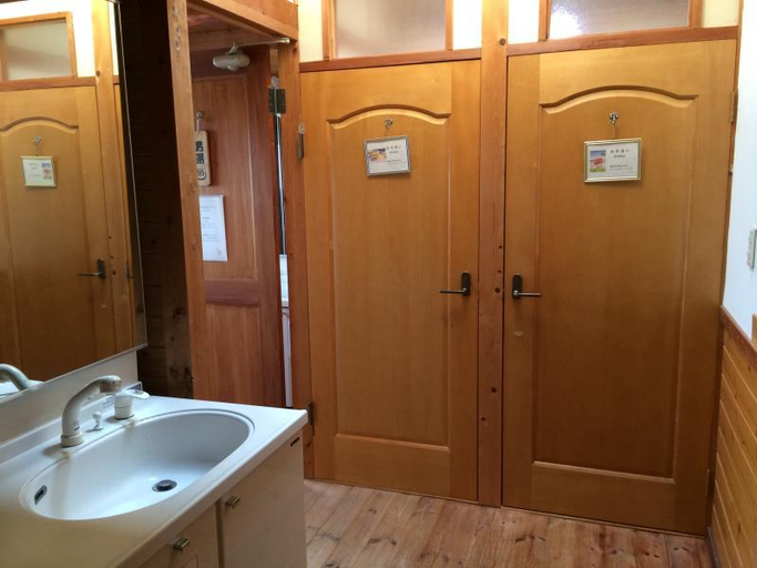 Bathroom 2, Awaji Tourist Trophy House, Sumoto