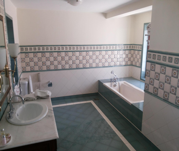 Bedroom 3, The Palace Hotel - BIkaner House, Sirohi