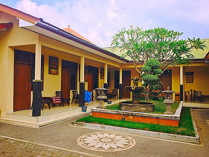 Exterior & Views 2, Hotel Sentral, Buleleng