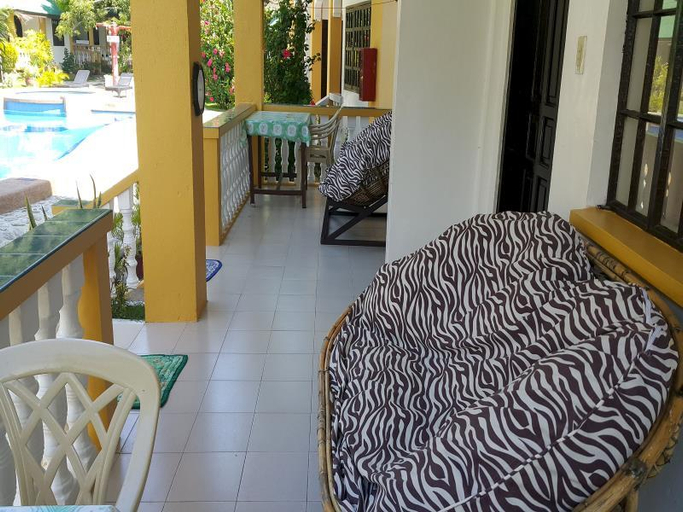 Public Area 3, Seashore Beach Resort, Puerto Galera