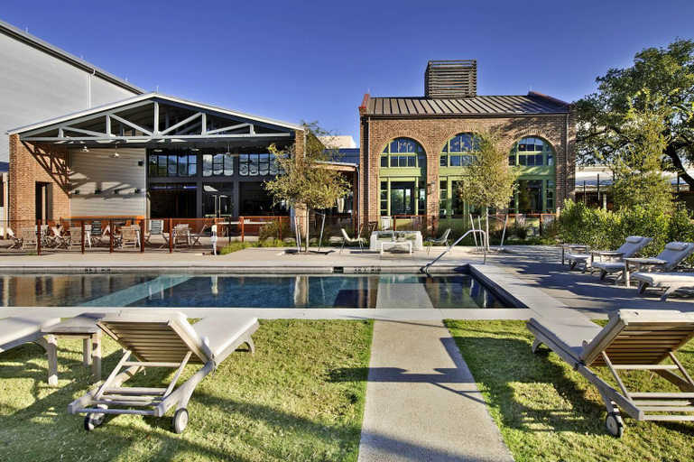 Sport & Beauty 2, Cavalry Court, by Valencia Hotel Group, Brazos