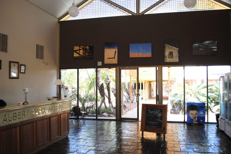 Public Area 2, Albert Park Motor Inn, Longreach