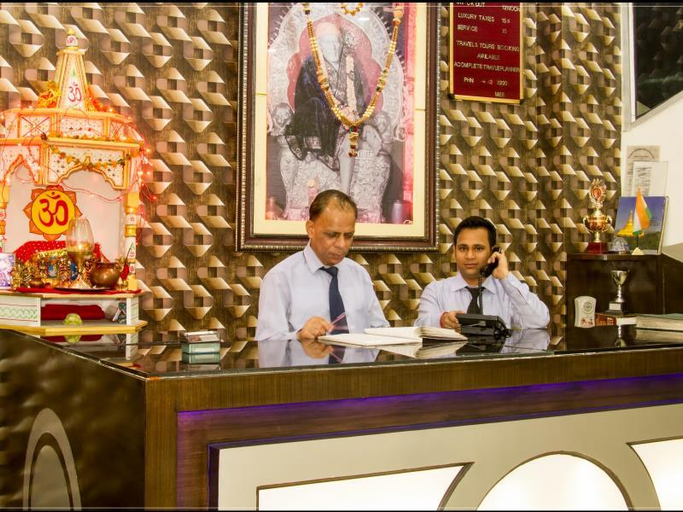 Public Area 2, Hotel Radiance, Delhi
