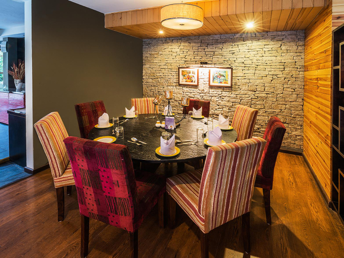 Public Area 2, Honeymoon Inn - Manali, Kullu