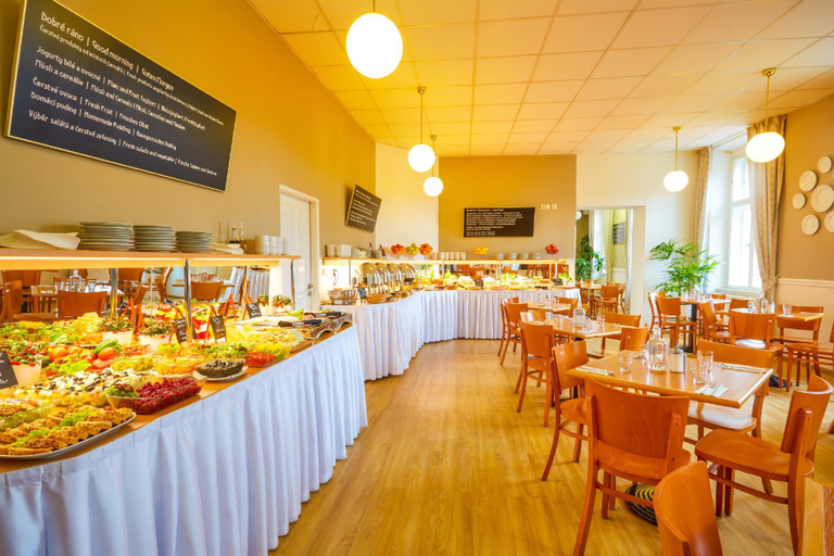 Food & Drinks 5, Metropolitan Old Town Hotel, Praha 7