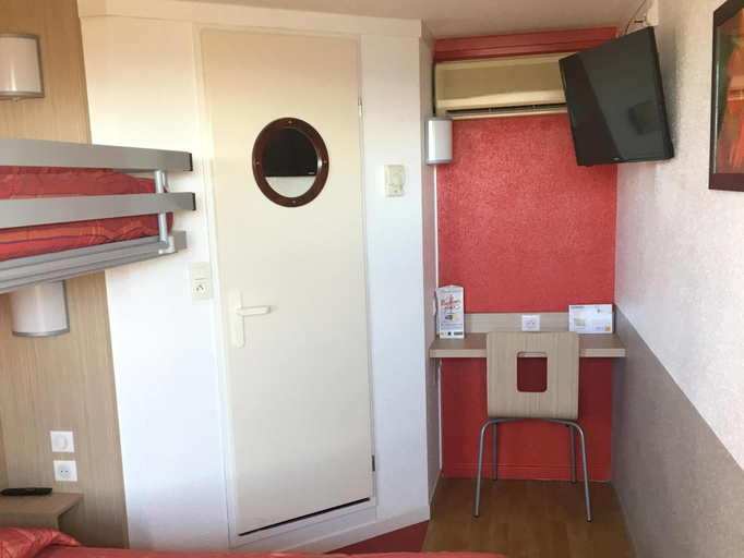 Bedroom, Premiere Classe Belfort, Territoire de Belfort