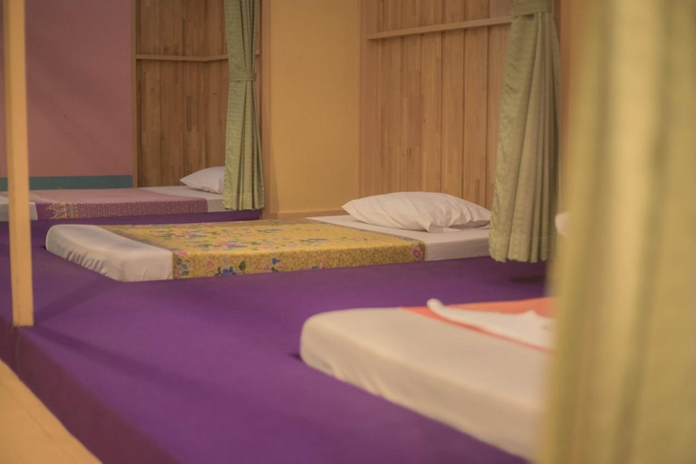 Bedroom 3, Wangtai Hotel, Muang Surat Thani