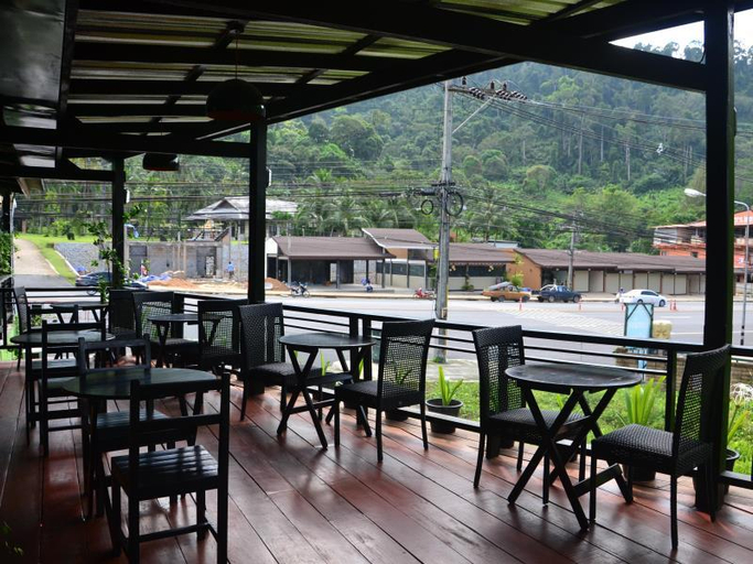 Food & Drinks 5, Khaolak C-nior Bungalows, Takua Pa