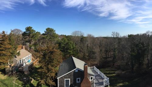 502 COMPLETELY Renovated Walk to Water and Preservation Land, Barnstable