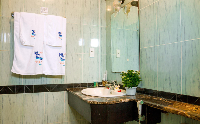 Bathroom, Riva Mui Ne Resort, Phan Thiết