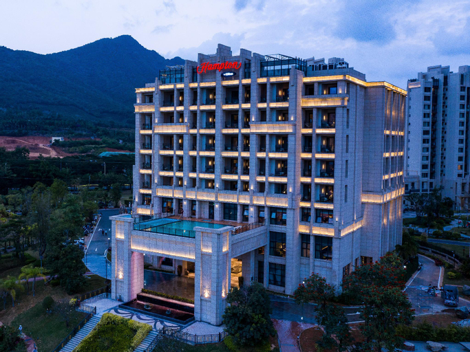 Hampton by Hilton Sanya Weiming Lake Park, Sanya