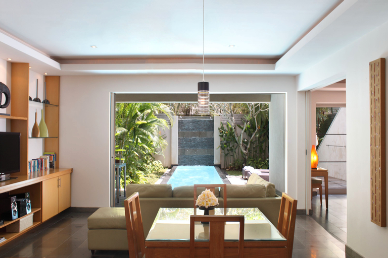 Dining Room 23