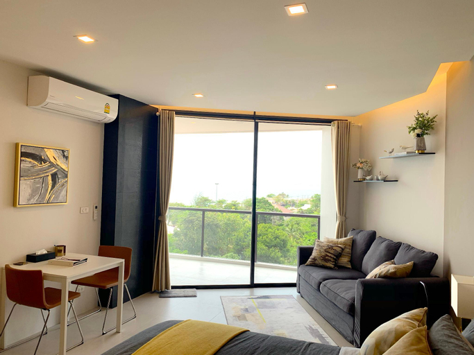 Bedroom 3, TopFloor Gorgeous Sunset-Mae Phim Beachfront Condo, Klaeng