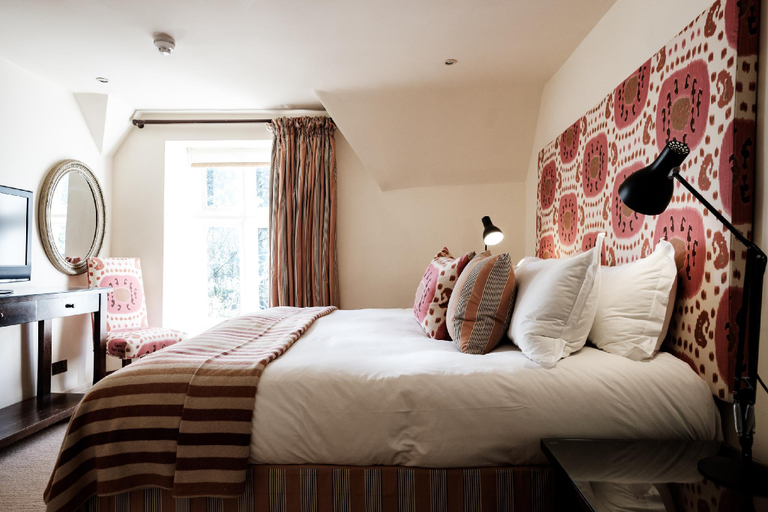 Bedroom 3, The Swan Hotel, Gloucestershire